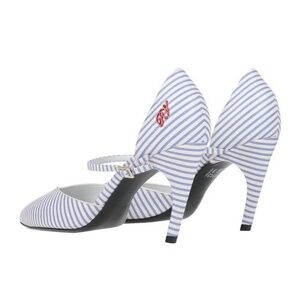 ROGER VIVIER Choc Real logo-appliquéd striped textured-leather pumps - 40